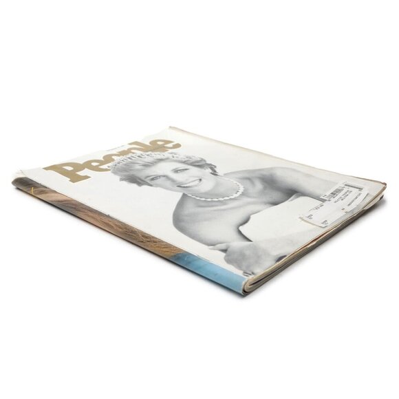 Vintage 1997 People Magazine Diana Princess of Wales 90s Fashion Royal Family - Picture 3 of 12